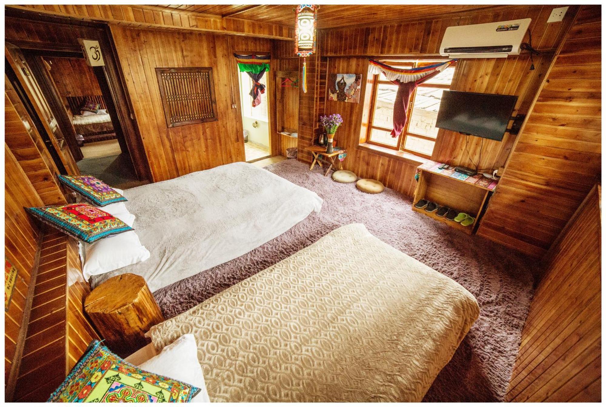 Yi'S Hostel Shangri-La Eksteriør billede