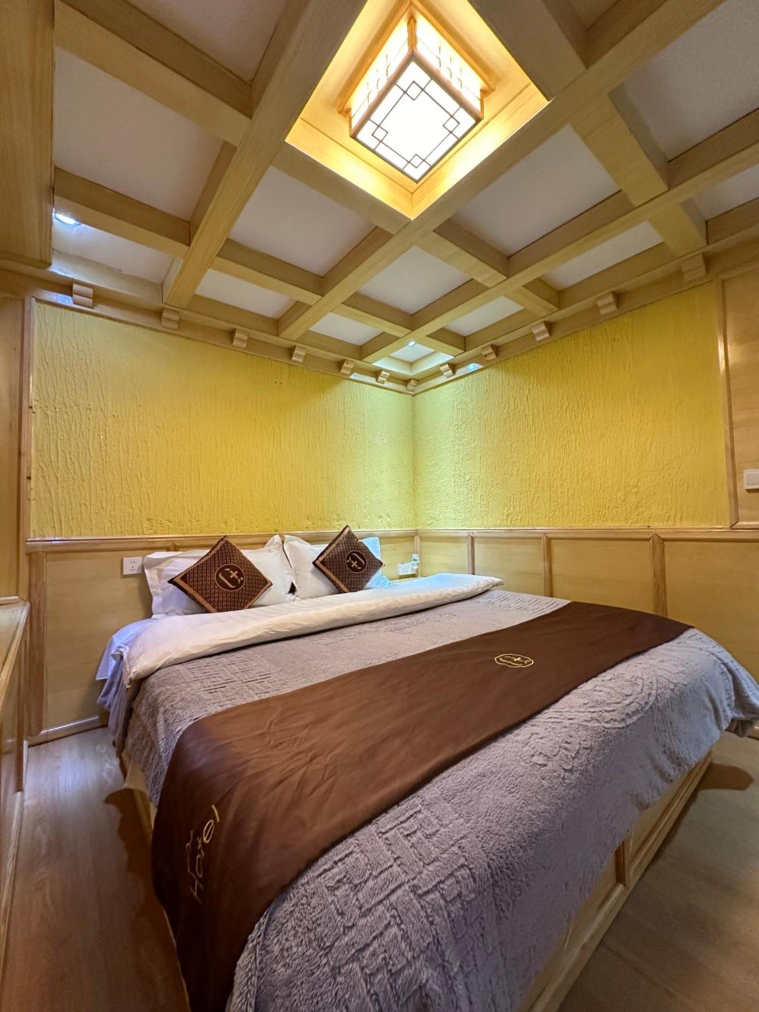 Yi'S Hostel Shangri-La Eksteriør billede